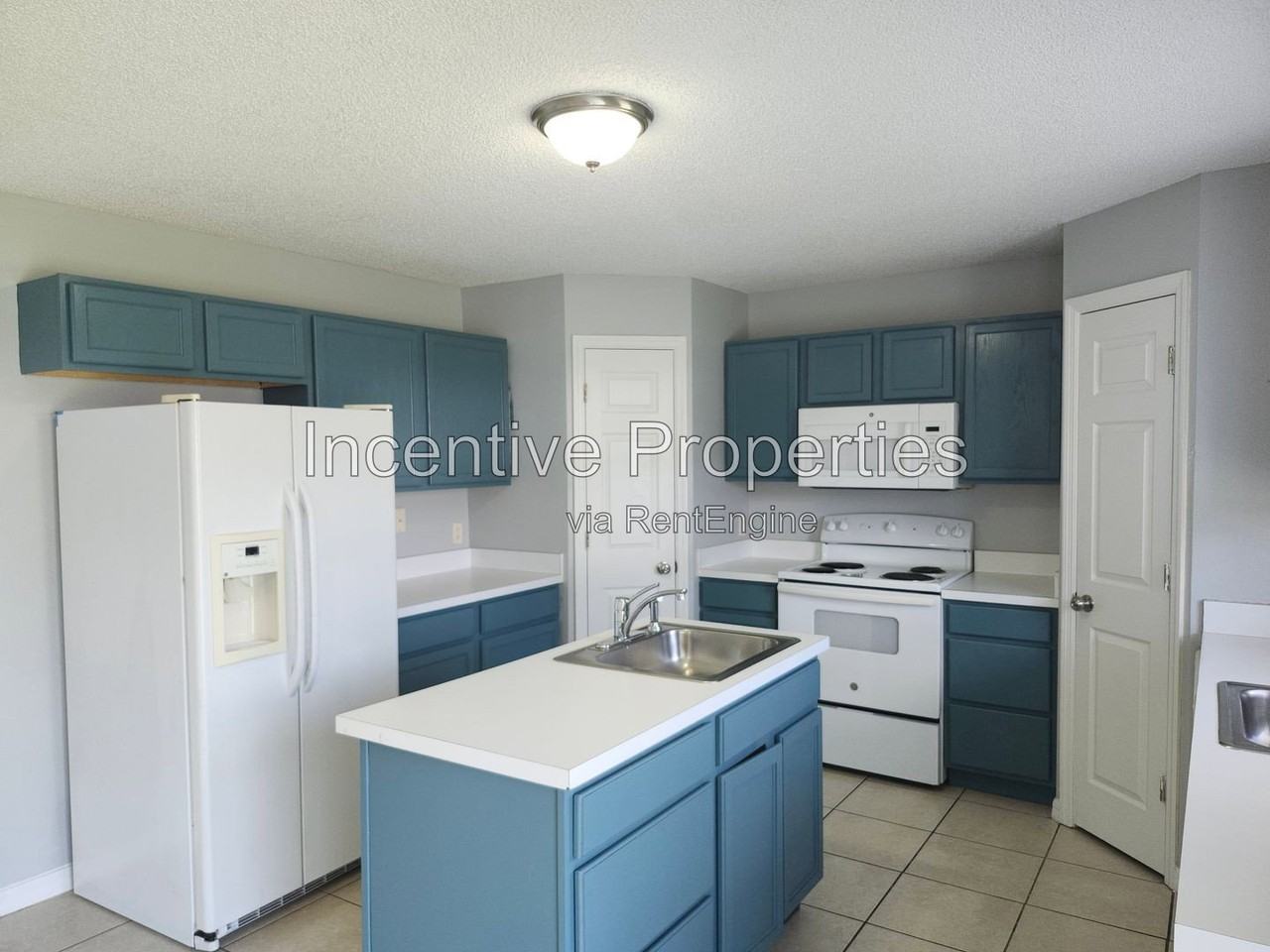 509 Everest Way - Photo 6 of 25
