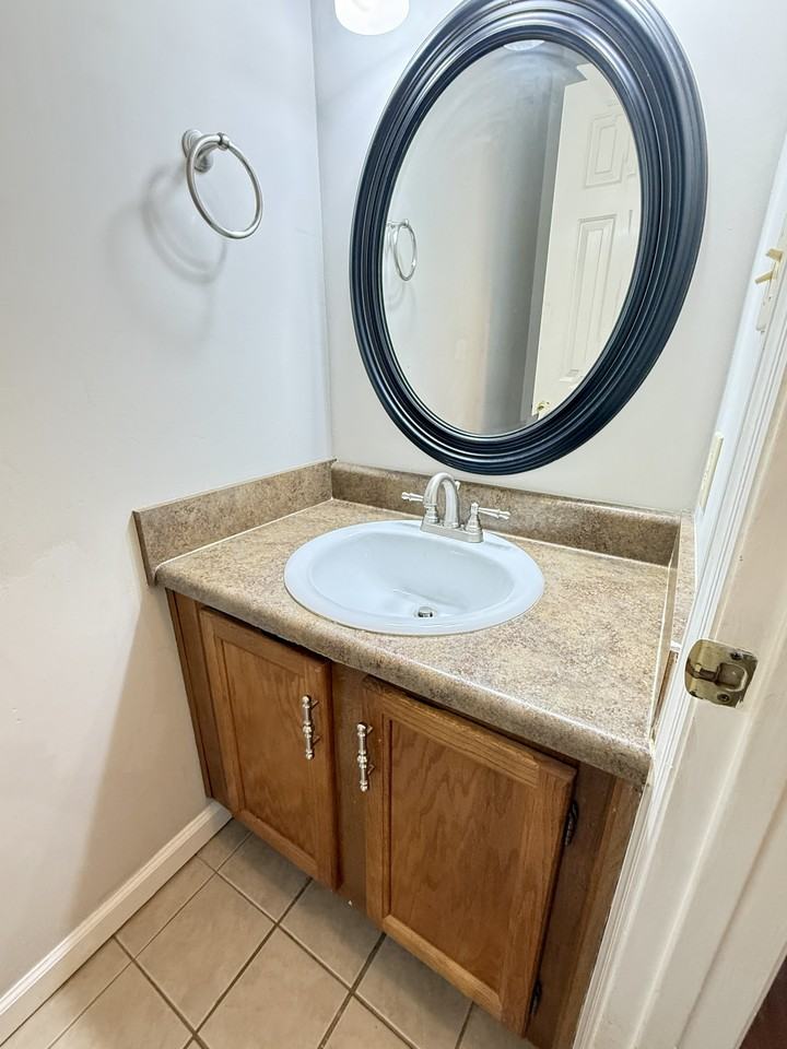 2859 Wynterhall Rd Se - Photo 4 of 20