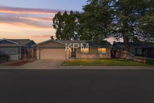1735 Kingwood Ave - Photo 1 of 1