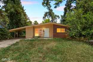 835 Pine Tree Dr - Photo 1 of 1