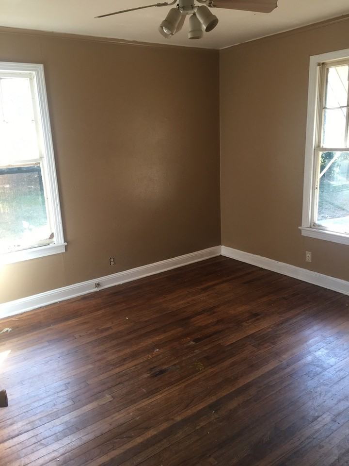 314 Kelly St - Photo 4 of 15