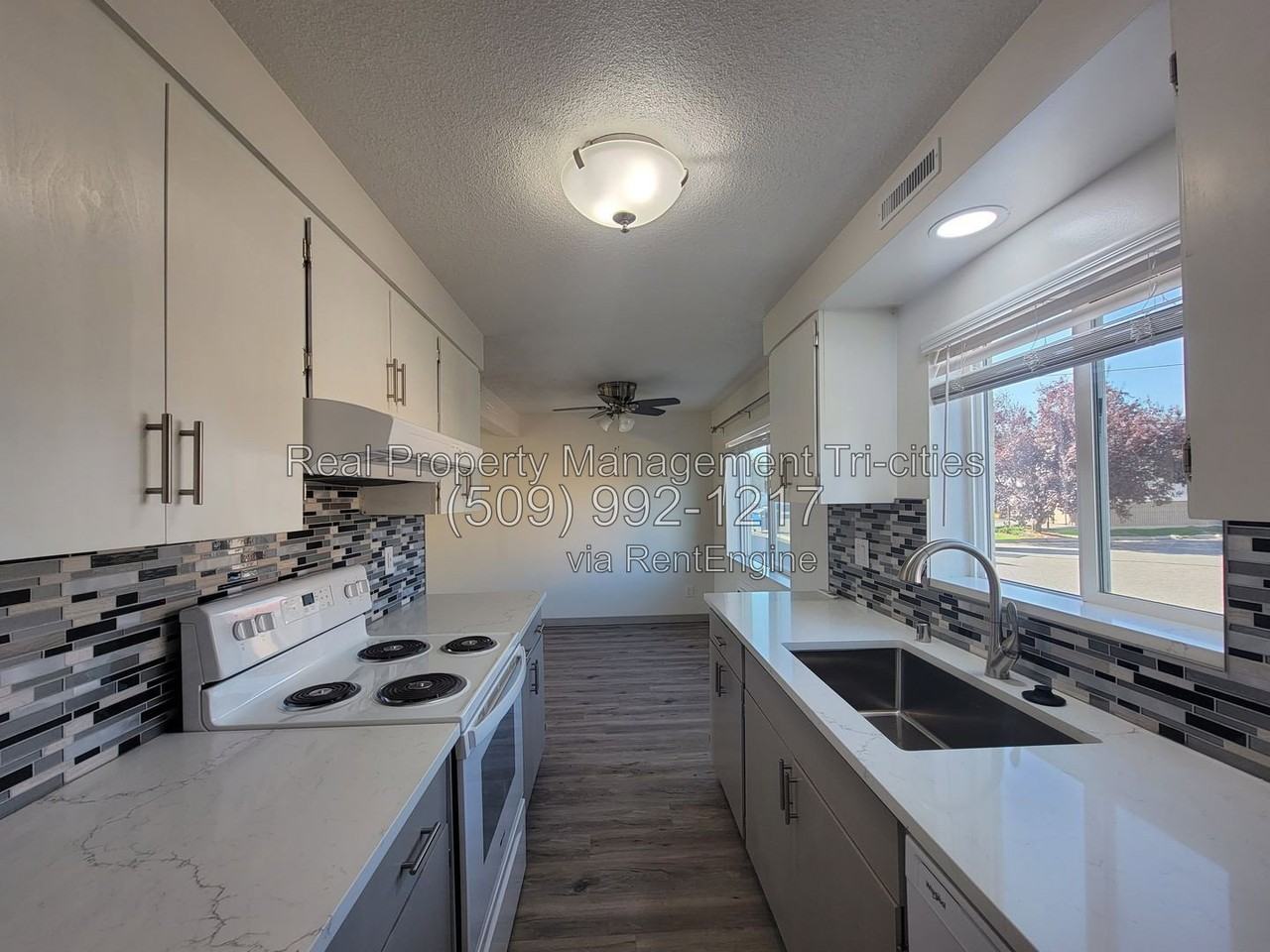 1817 W Cartmell St #107 - Photo 3 of 12