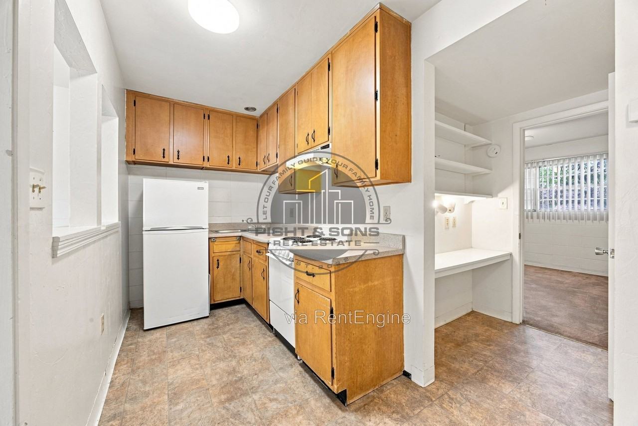 106 W 7th Ave #6 - Photo 6 of 11
