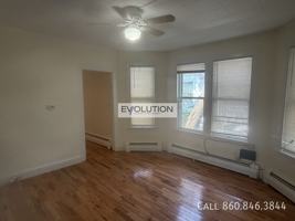 featured image of 209 Pearl St #2
