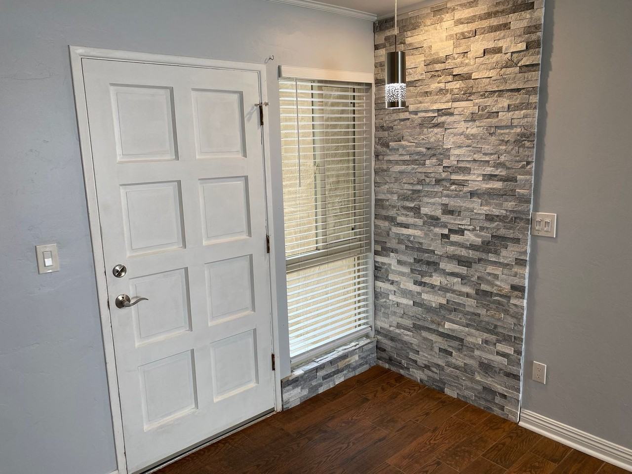 5075 Narragansett Ave #106 - Photo 7 of 35