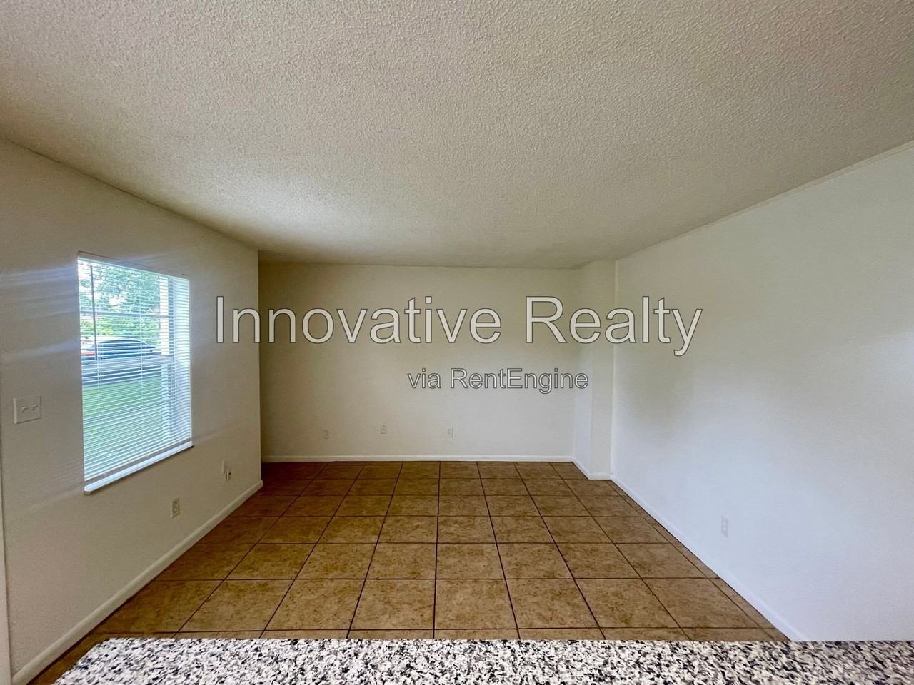 5232 Davisson Ave - Photo 5 of 12