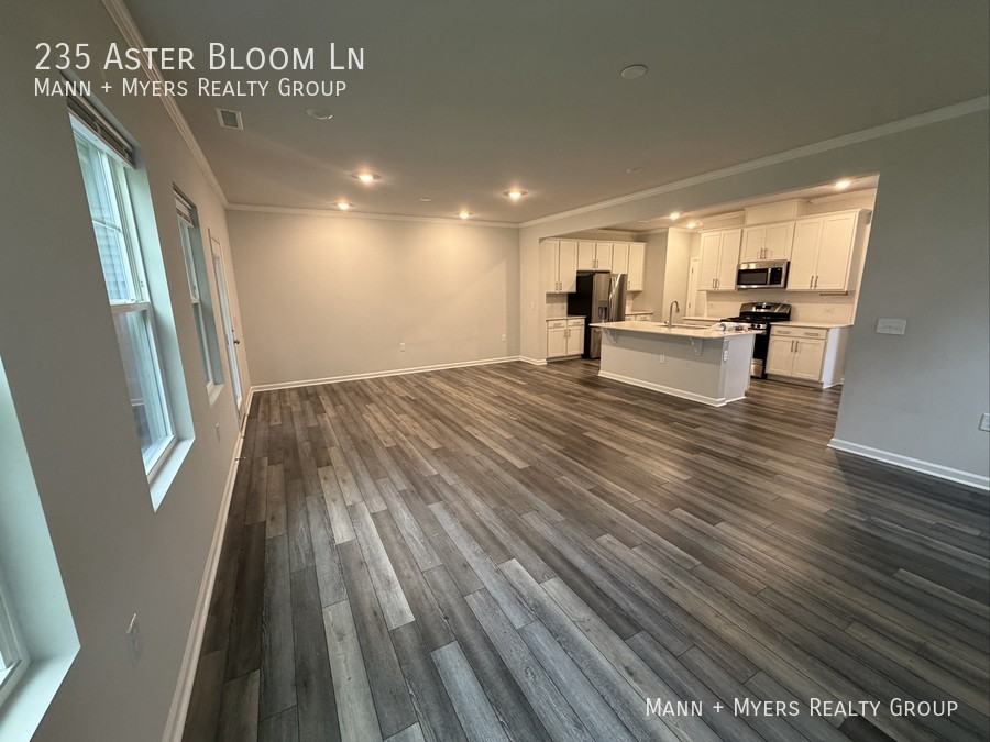 235 Aster Bloom Ln - Photo 2 of 9