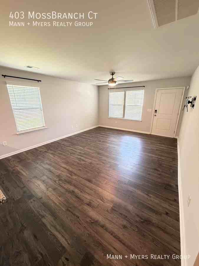 403 Moss Branch Ct - Photo 6 of 36
