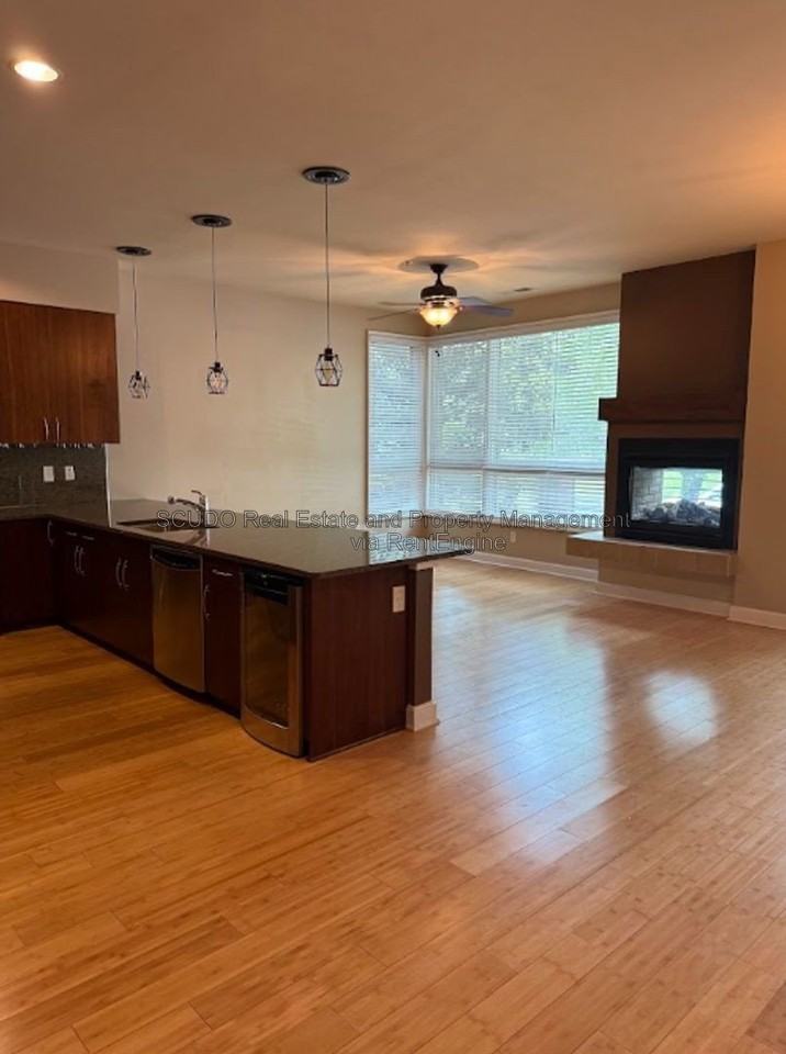 4521 Wornall Rd #103 - Photo 5 of 19