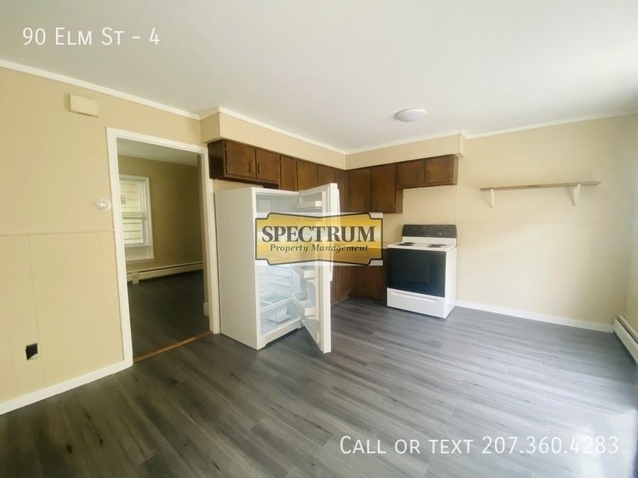 90 Elm St #4 - Photo 4 of 10