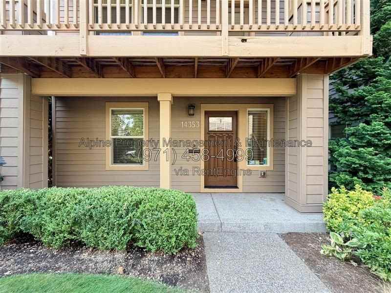 14353 Sw Burlwood Ln - Photo 2 of 38