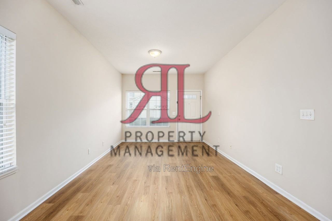 1273 Grove Dr #1 - Photo 6 of 29