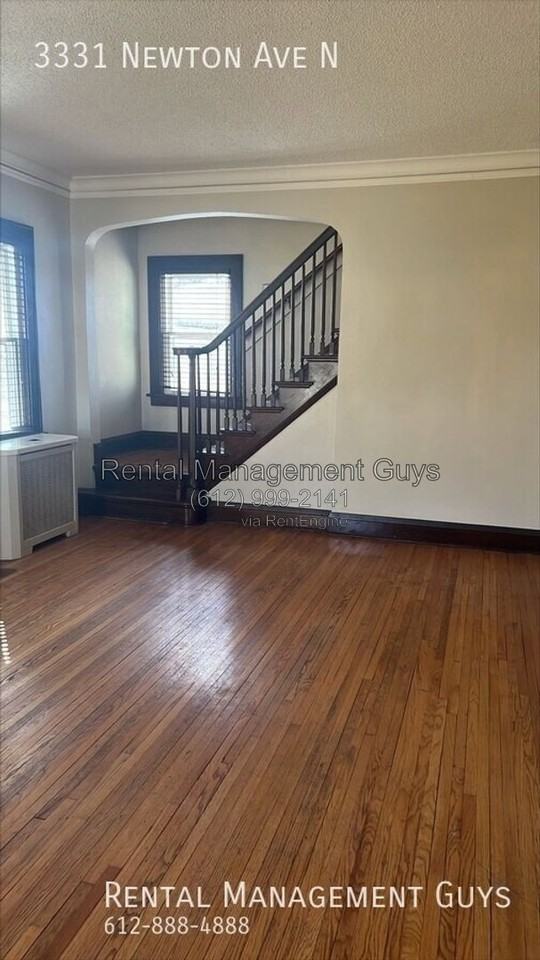 3331 Newton Ave N - Photo 2 of 11