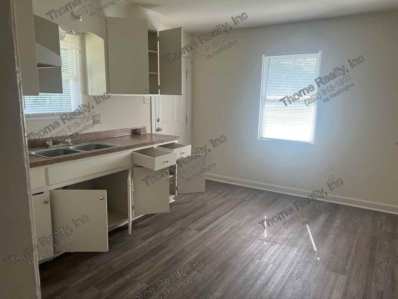 100 Burnette St - Photo 6 of 13