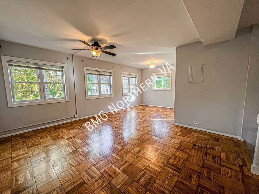 1647 Fitzgerald Ln - Photo 5 of 34