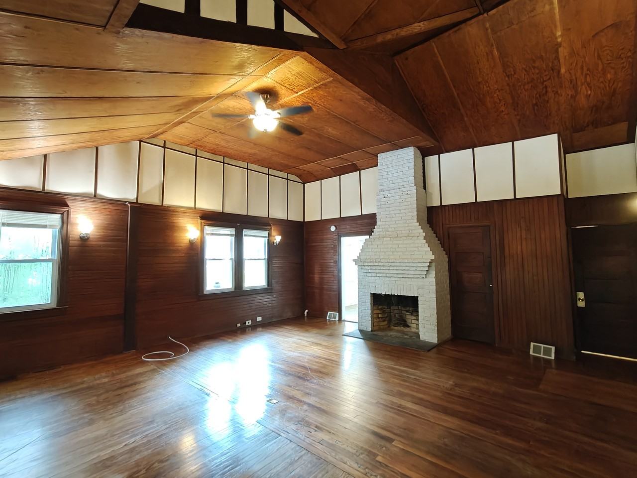 171 Canna St - Photo 3 of 18