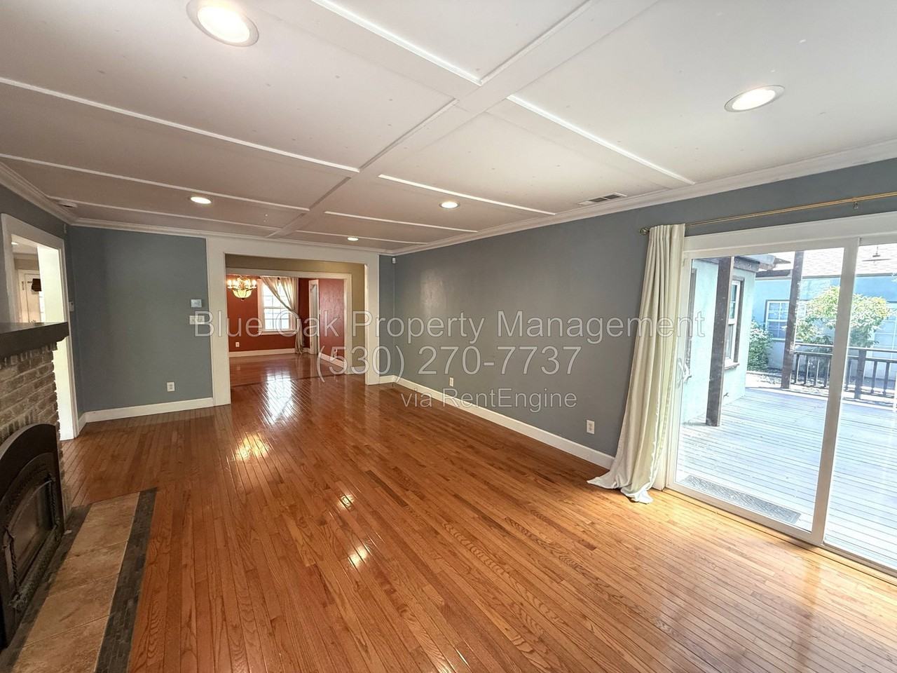 687 E 8th St - Photo 2 of 13