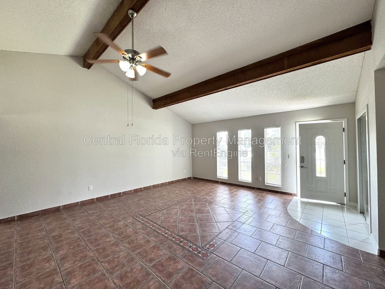 659 Elderwood Ct - Photo 4 of 23