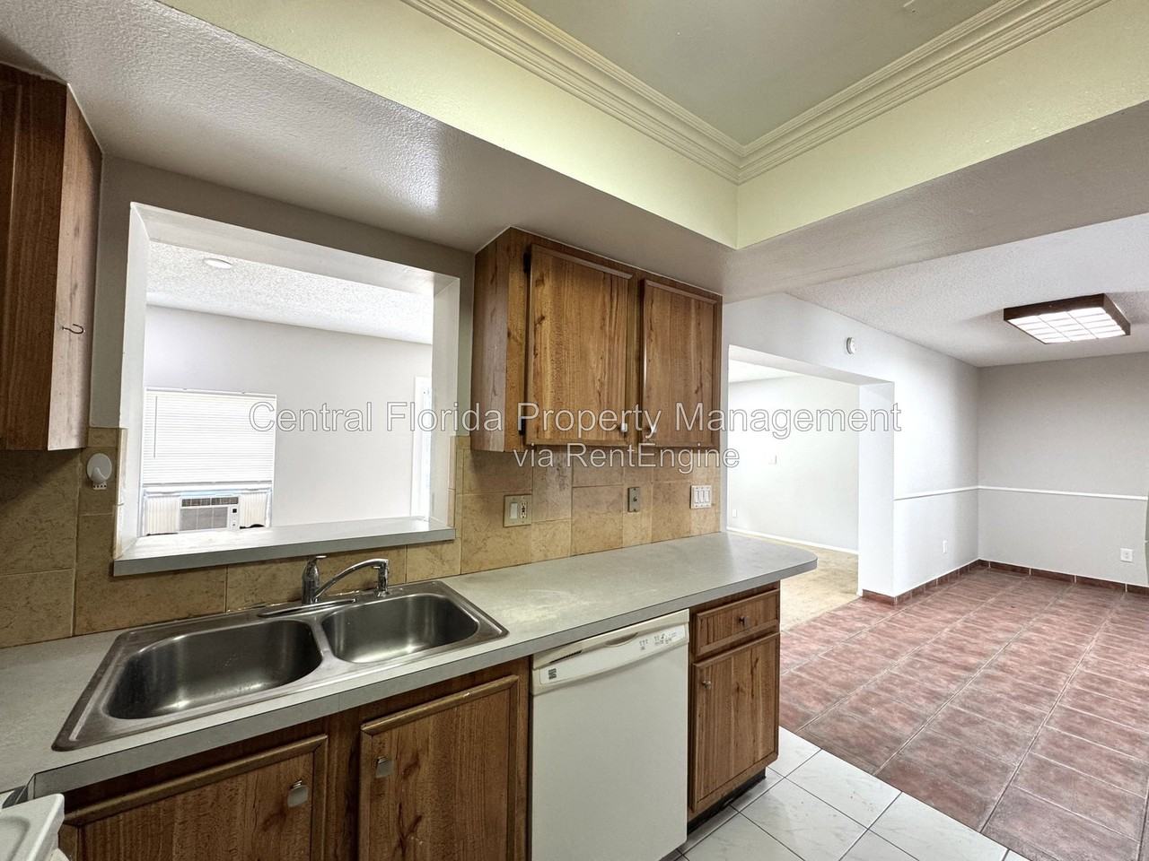 659 Elderwood Ct - Photo 6 of 23