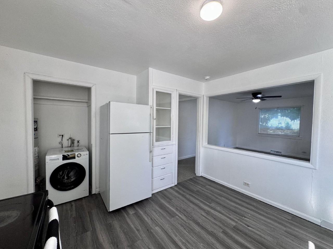 2869 S Cherokee St - Photo 6 of 20