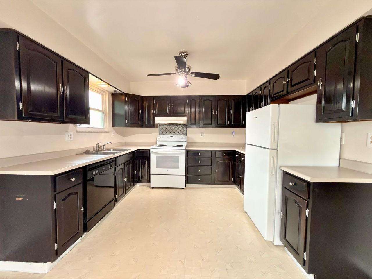 1849 Madison Ave #2 - Photo 4 of 15