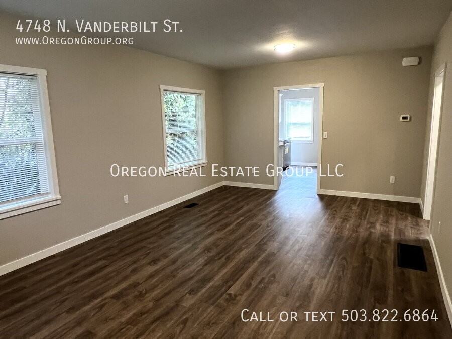 4748 N Vanderbilt St - Photo 2 of 23