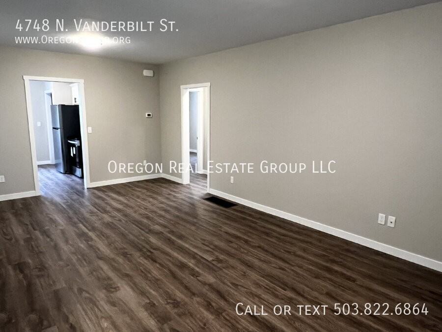 4748 N Vanderbilt St - Photo 3 of 23