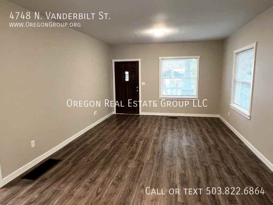 4748 N Vanderbilt St - Photo 4 of 23