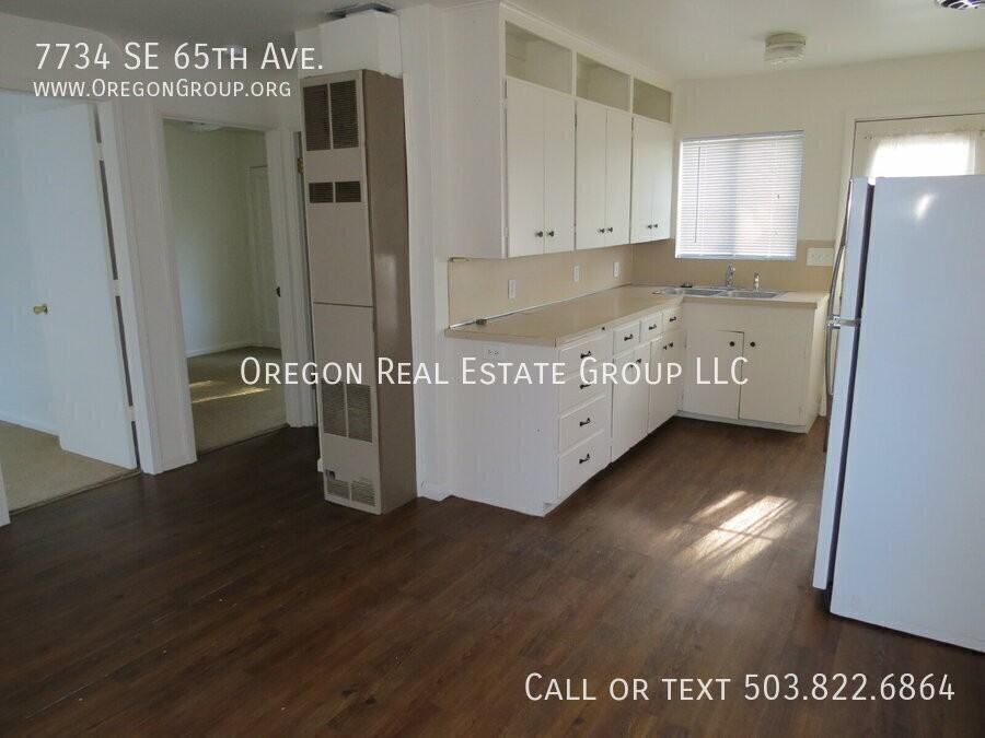 7734 Se 65th Ave - Photo 4 of 10