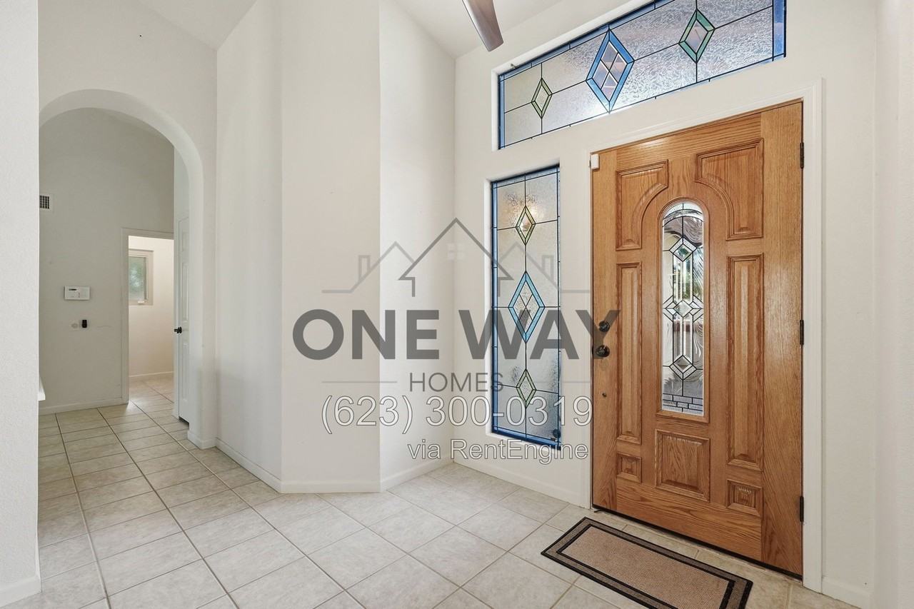 1365 N Diane Cir - Photo 6 of 47