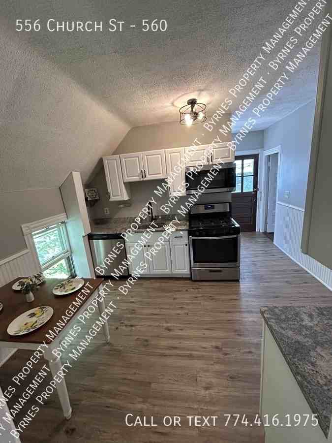 556 Church St #560 - Photo 3 of 10