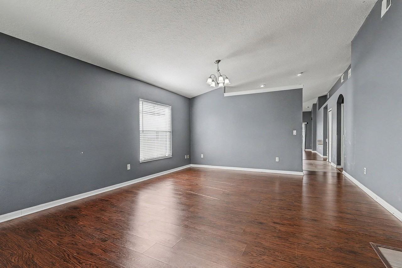 30936 Baclan Dr - Photo 6 of 45