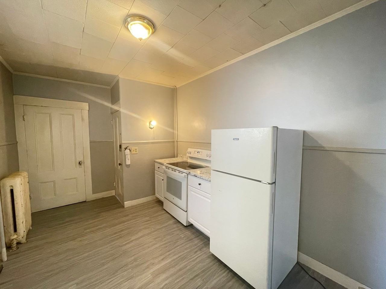 341 Hanover St #1 - Photo 3 of 13