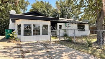 featured image of 4712 S Blackwelder Ave