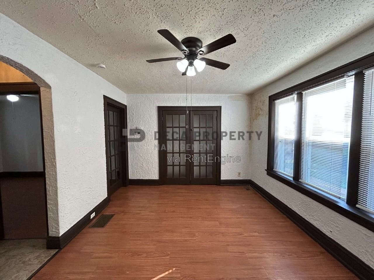 4231 Ellenwood Ave #102 - Photo 2 of 7