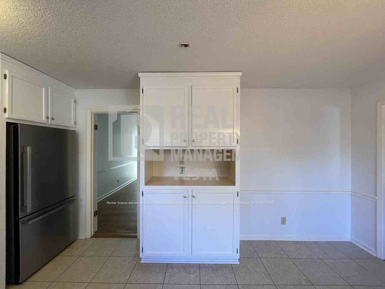 553 Beauregard Dr - Photo 3 of 20