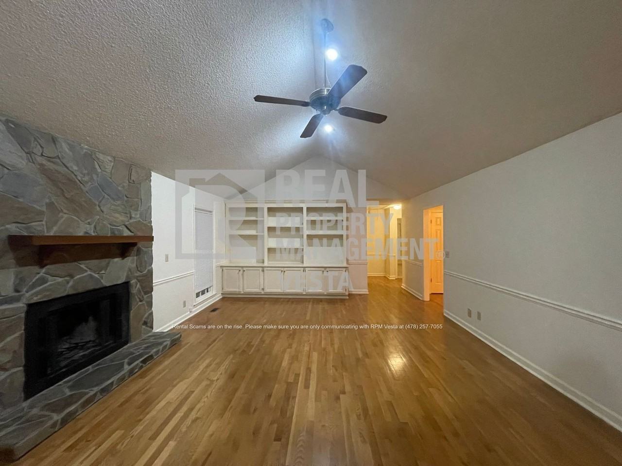 553 Beauregard Dr - Photo 5 of 20