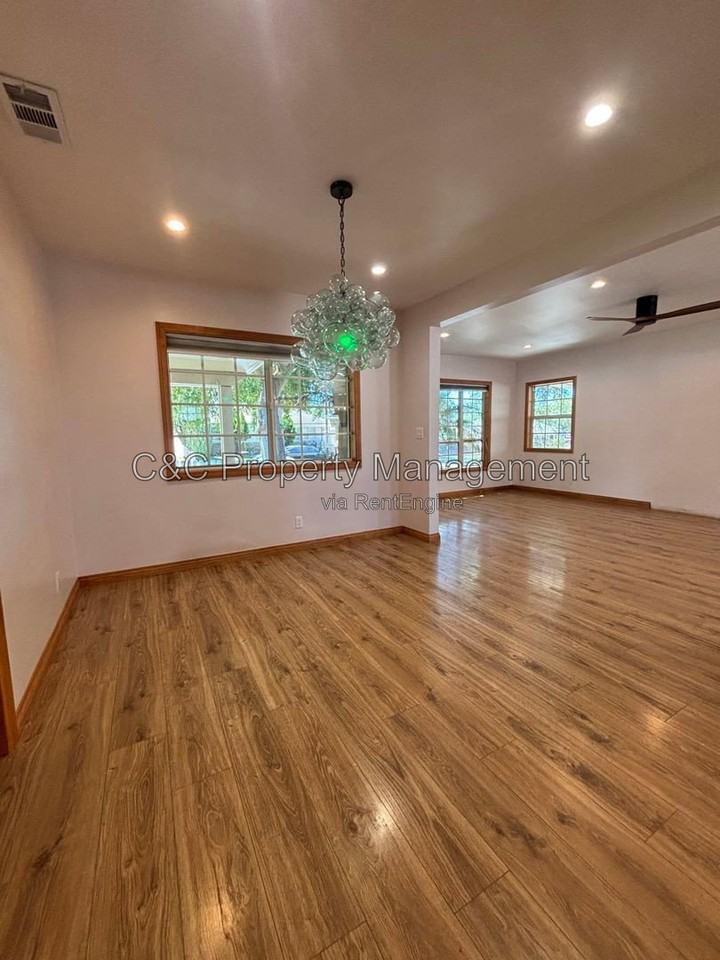 2918 Gibson Pl - Photo 5 of 15