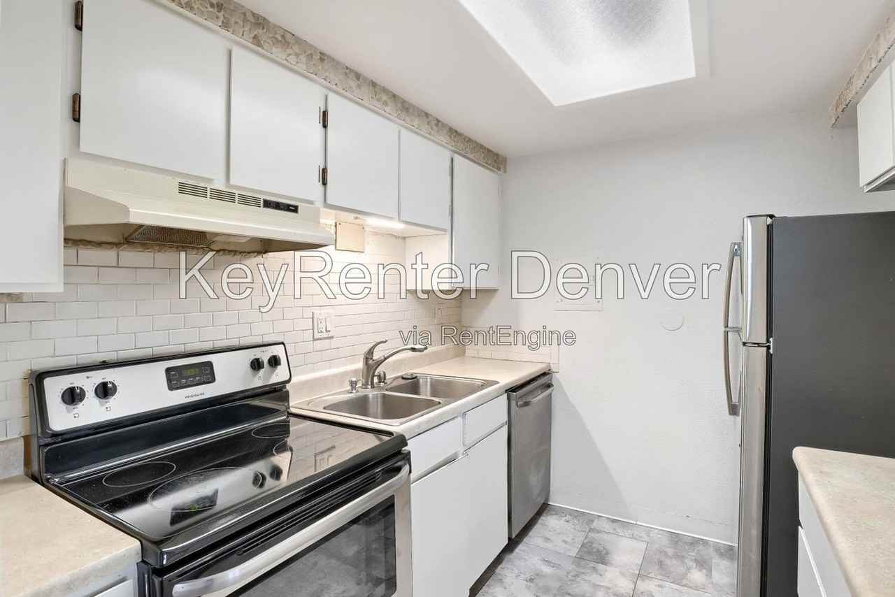 12160 Huron St #101 - Photo 5 of 12