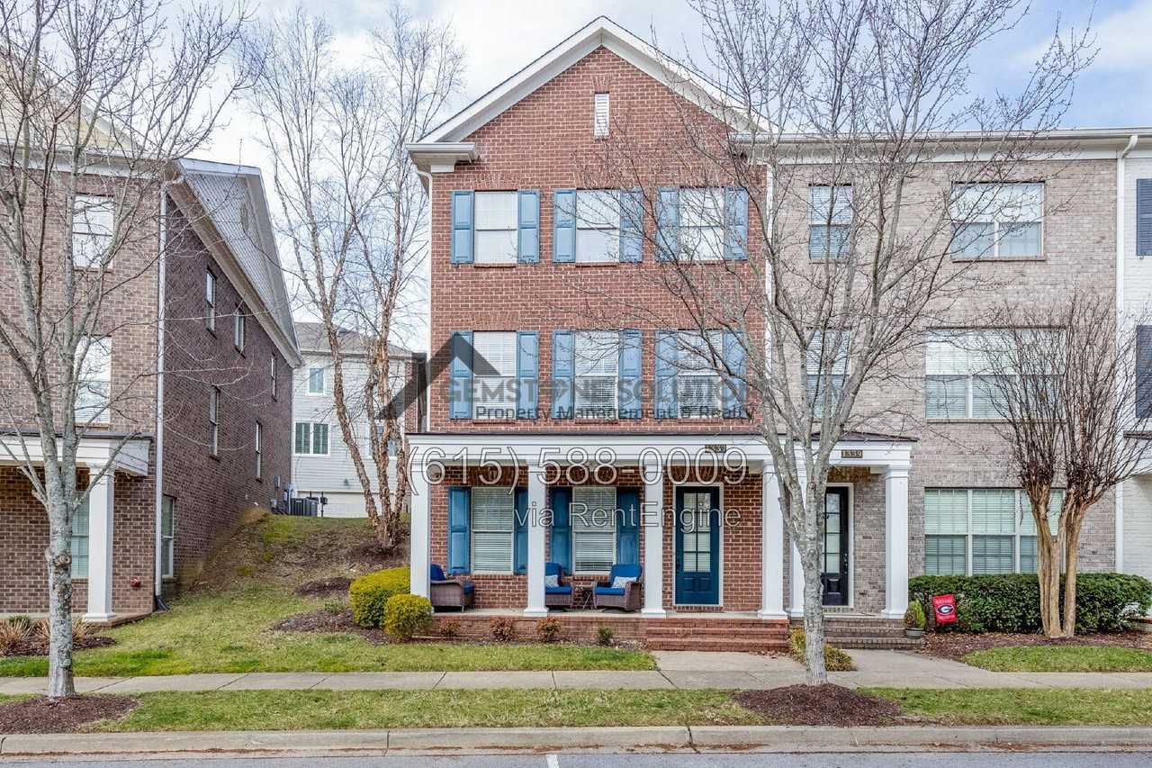 1337 Moher Blvd - Photo 2 of 41