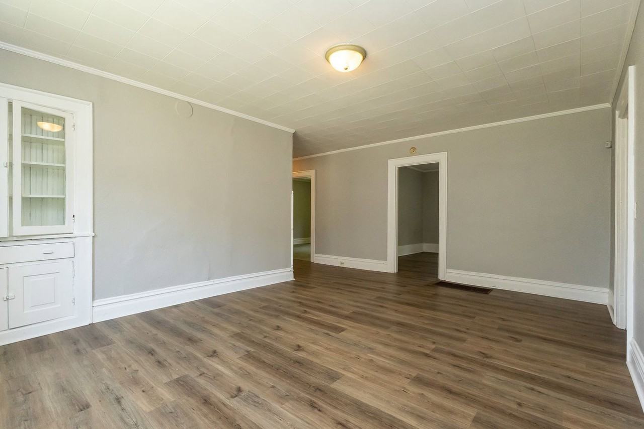 4028 Highland Ave - Photo 4 of 21
