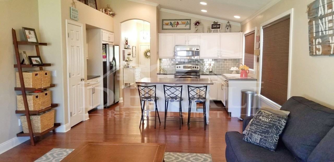 5758 E Garnet Ave - Photo 7 of 11