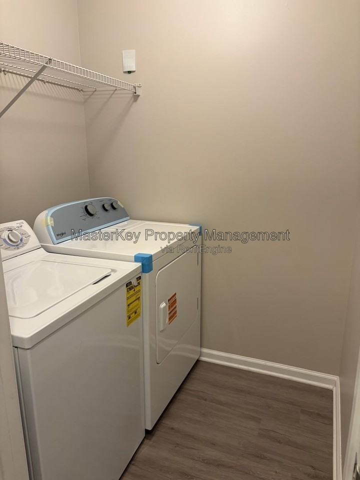 3623 Bison Hill Ln - Photo 5 of 16