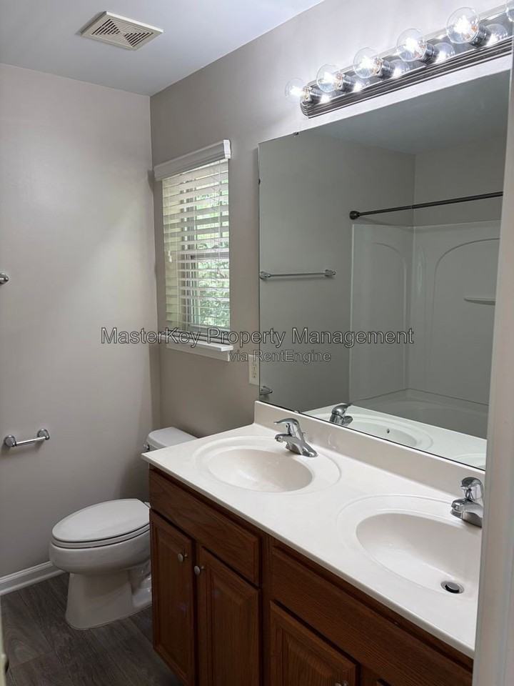 3623 Bison Hill Ln - Photo 7 of 16