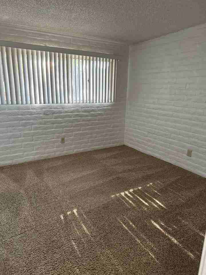 4553 E Bellevue St - Photo 4 of 11