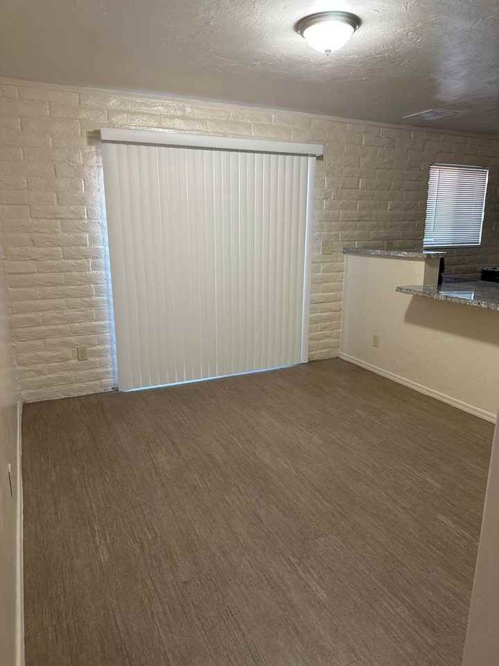 4553 E Bellevue St - Photo 6 of 11