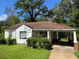 1905 Alta Woods Blvd - Photo 1 of 1