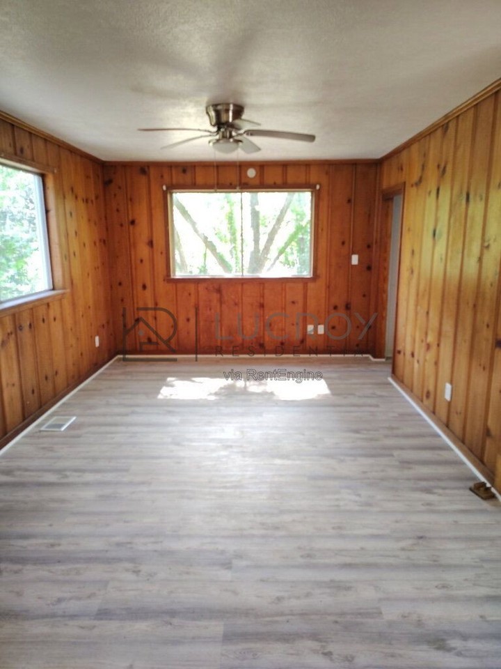 1905 Alta Woods Blvd - Photo 3 of 18