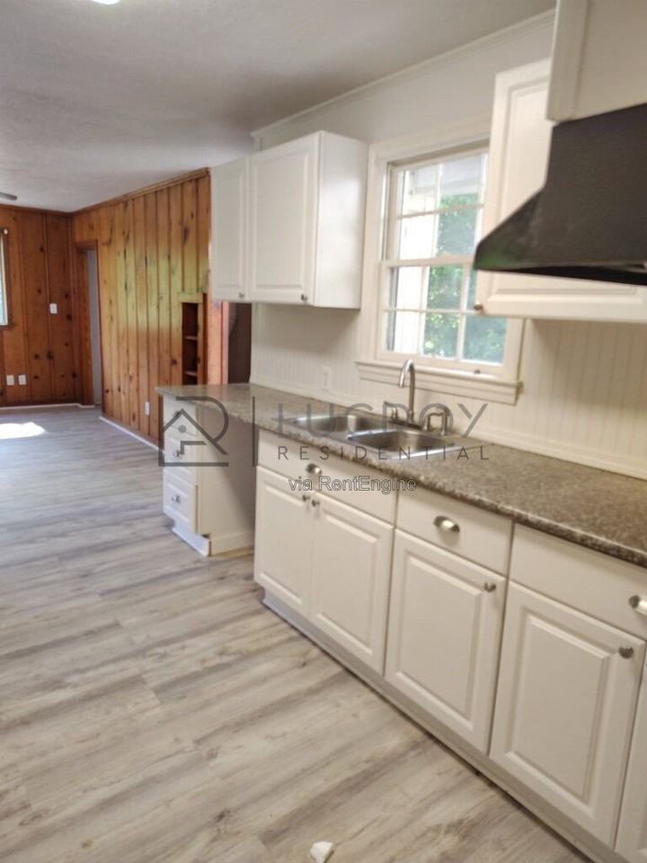 1905 Alta Woods Blvd - Photo 6 of 18