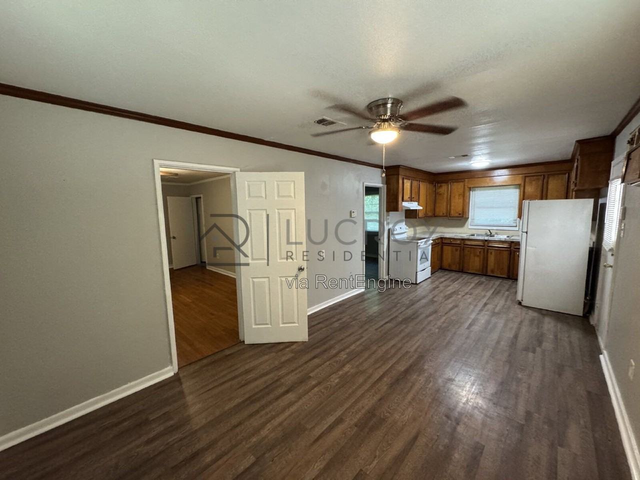 346 Reed Ave - Photo 4 of 9